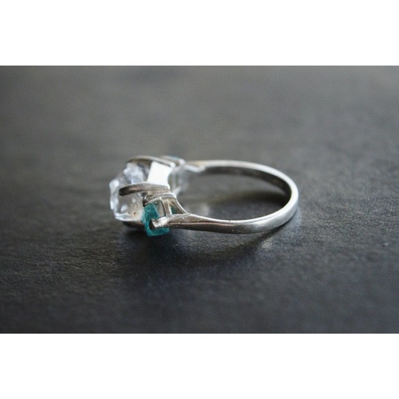 alternative raw diamond engagement ring raw crystal size 4 5 6 7 8 8 9 1… - Picture 3 of 5